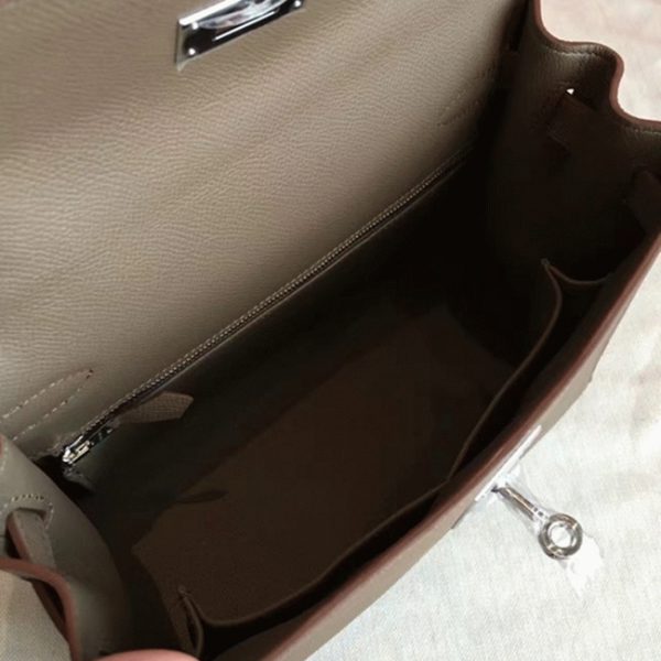 Réplique de luxe Sac à main Hermès Kelly Sellier 32cm étoupe Epsom – Image 6