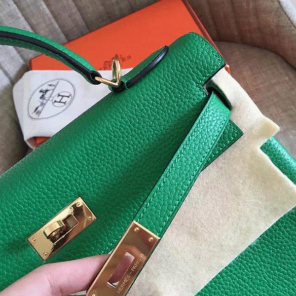 Contrefaçon Sac à main Hermès Kelly Retourne 32cm Bambou Clémence – Image 8