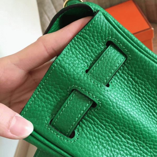 Contrefaçon Sac à main Hermès Kelly Retourne 32cm Bambou Clémence – Image 5