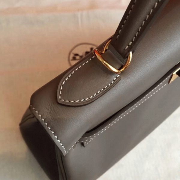 Copie de luxe Sac à main Hermès Kelly Retourne 32cm étoupe Swift – Image 3