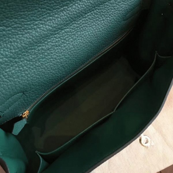 Contrefaçon Sac à main Hermès Kelly Retourne 32cm Malachite Clémence – Image 8