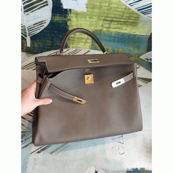 Contrefaçon Sac à main Hermès Kelly 35cm Taupe Clémence – Image 2