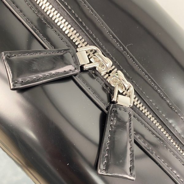 Contrefaçon sac Prada Supernova moyen modèle en cuir noir brossé – Image 8