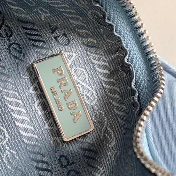 Réplique sac bandoulière Prada Re-Edition en bleu – Image 5