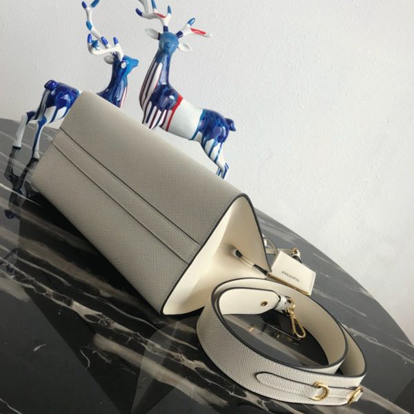 Contrefaçon sac Prada Monochrome petit modèle en blanc – Image 4