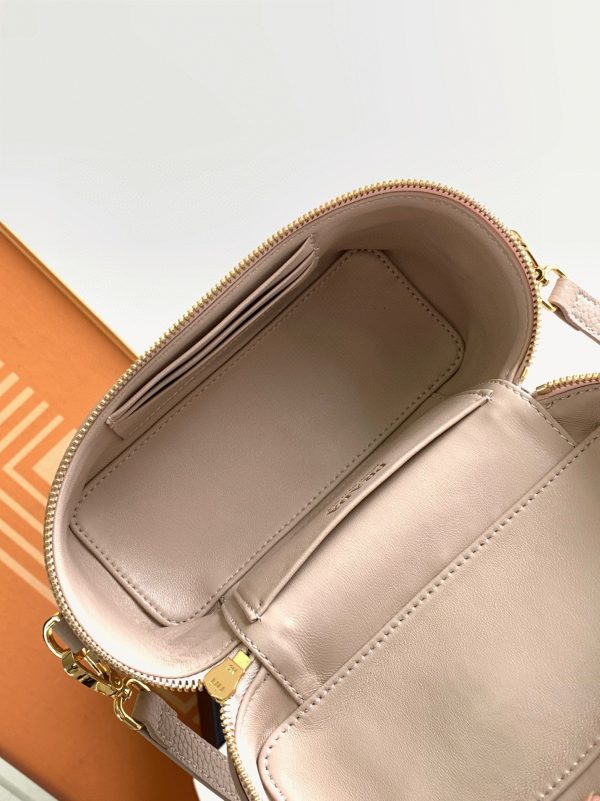Réplique mini vanity Prada en rose clair – Image 4
