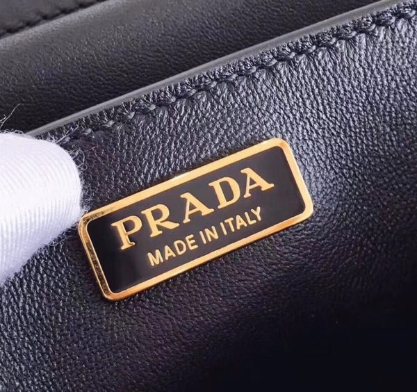 Réplique sacoche Prada Cahier en noir – Image 7