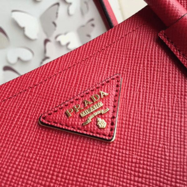 Réplique sac cabas Prada Double Medium en rouge – Image 6