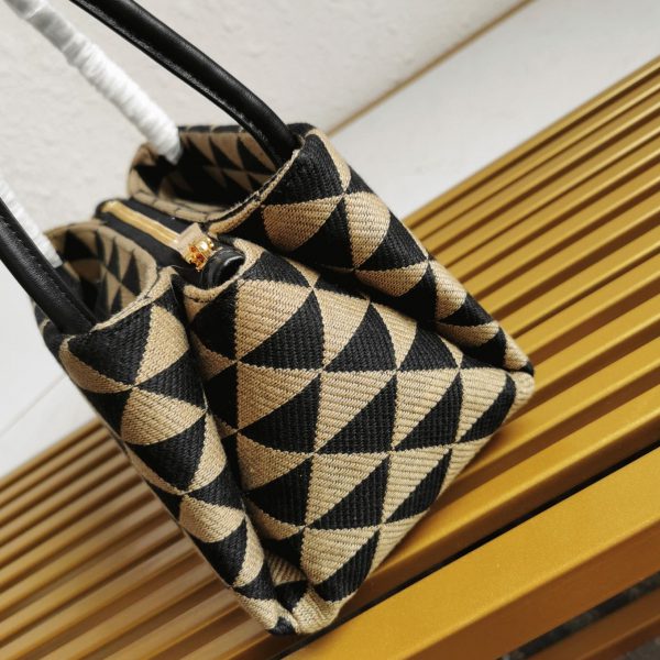 Imitation sac bandoulière Prada Supernova petit modèle en noir/beige – Image 9