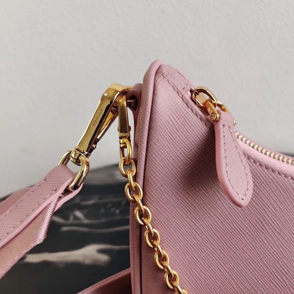 Réplique sac bandoulière Prada Re-Edition 2005 en rose – Image 2