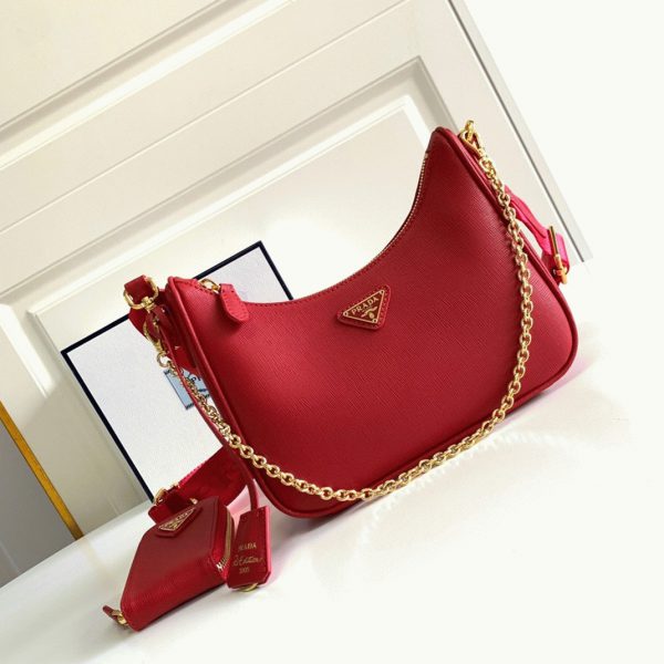 Réplique sac bandoulière Prada Re-Edition 2005 en rouge – Image 10