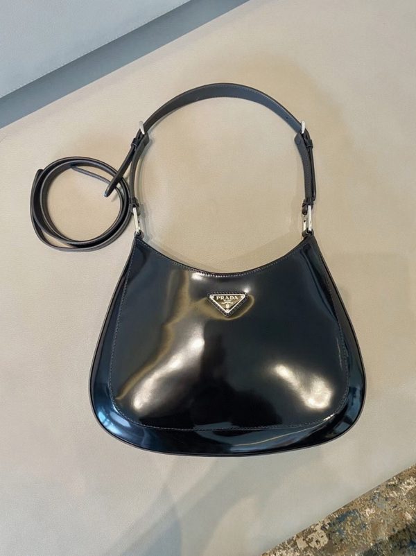 Faux sac Prada Cleo grand modèle en noir – Image 6