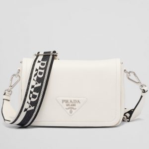 Faux sac bandoulière à rabat Prada en bleu chardon