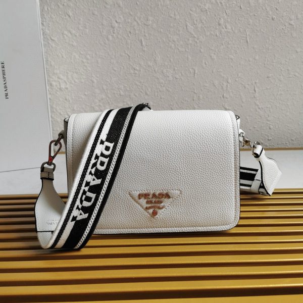 Réplique sac bandoulière à rabat Prada en blanc – Image 3