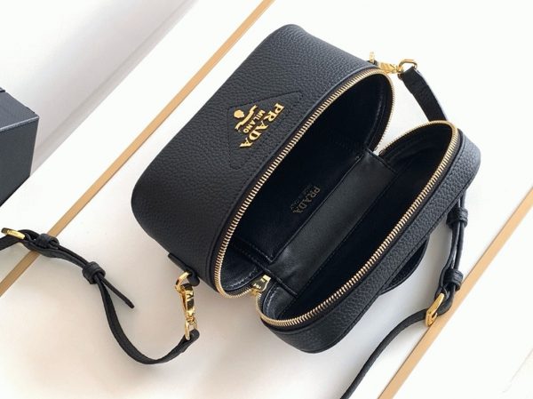 Réplique mini vanity Prada en noir – Image 8