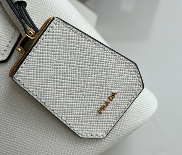 Réplique sac Prada Double Mini en blanc – Image 8