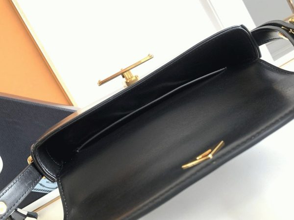 Réplique sac bandoulière Prada en noir – Image 6