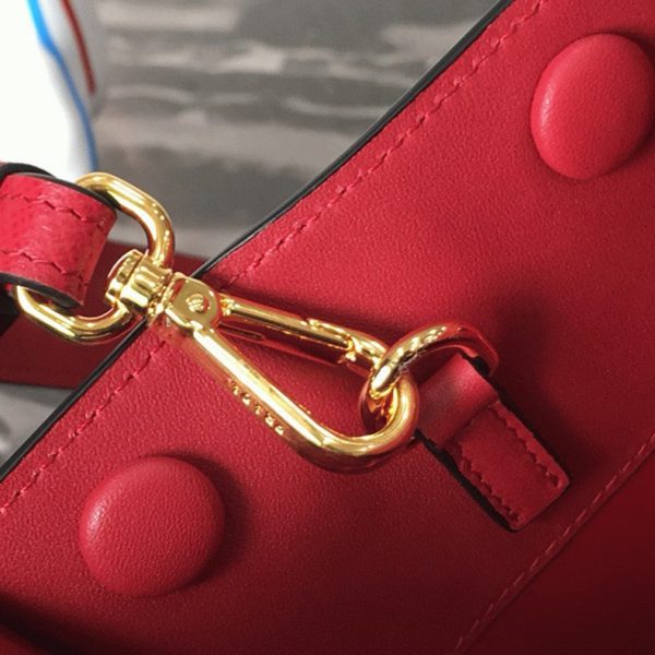 Contrefaçon sac Prada Monochrome petit modèle en rouge – Image 3