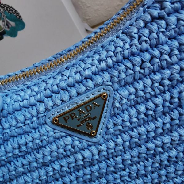 Faux sac bandoulière Prada Re-Edition en bleu – Image 6