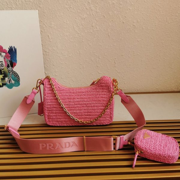 Imitation sac bandoulière Prada Re-Edition en rose – Image 10
