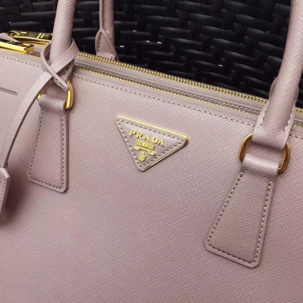 Contrefaçon du sac Prada Galleria grand format en rose – Image 6