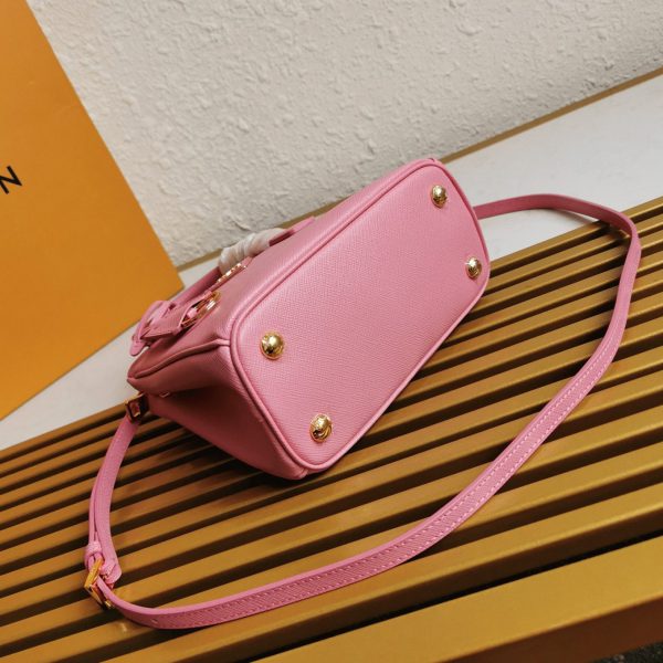 Fausse version du sac Prada Mini Galleria en rose – Image 8