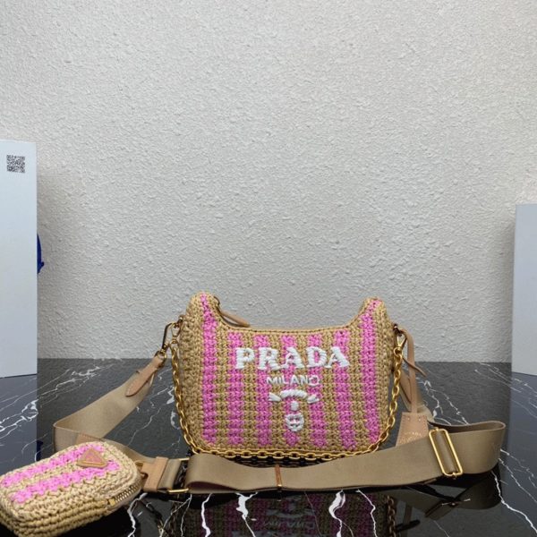 Contrefaçon sac Prada Re-Edition en rayures beige et rose – Image 10
