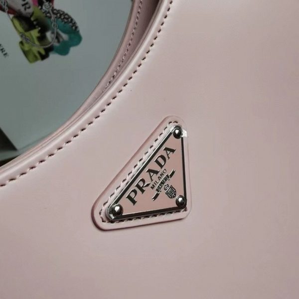 Contrefaçon sac Prada Cleo grand modèle en rose – Image 5