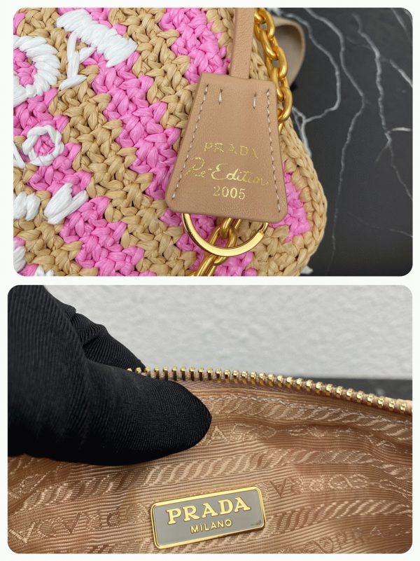 Contrefaçon sac Prada Re-Edition en rayures beige et rose – Image 4