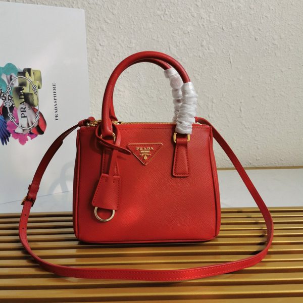 Réplique du sac Prada Mini Galleria en rouge – Image 7