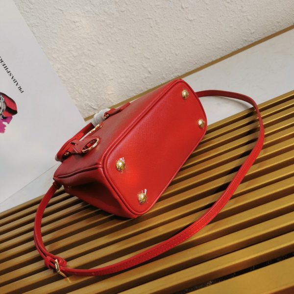 Réplique du sac Prada Mini Galleria en rouge – Image 5