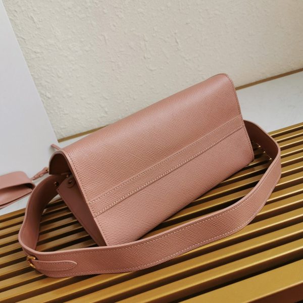 Réplique du sac Prada Monochrome petit format en rose – Image 6
