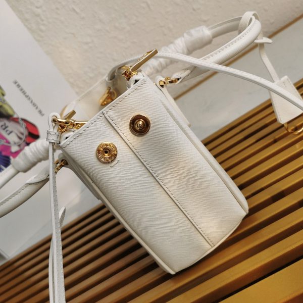 Fausse version du sac Prada Mini Galleria en blanc – Image 4