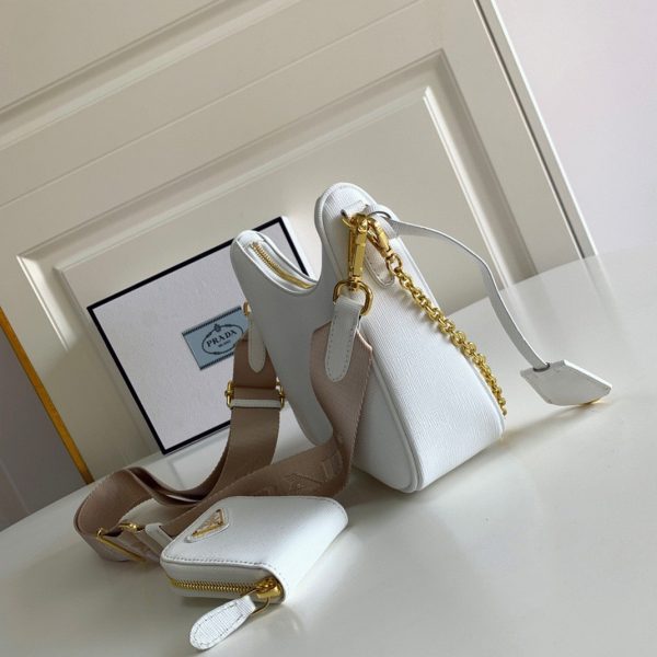 Réplique sac bandoulière Prada Re-Edition 2005 en blanc – Image 9