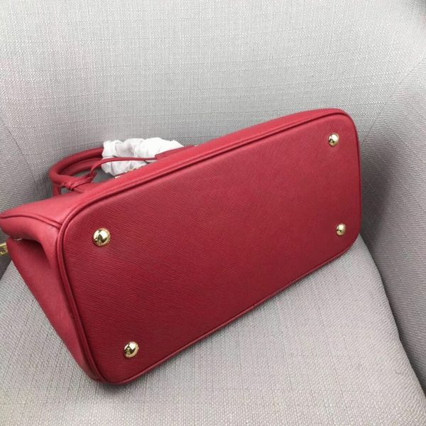 Meilleure réplique du sac Prada Galleria grand format en rouge – Image 5