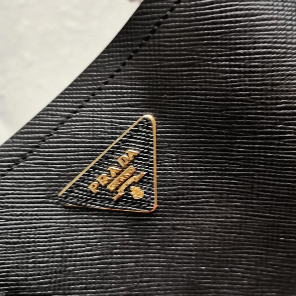 Réplique panier Prada moyen modèle en noir – Image 2