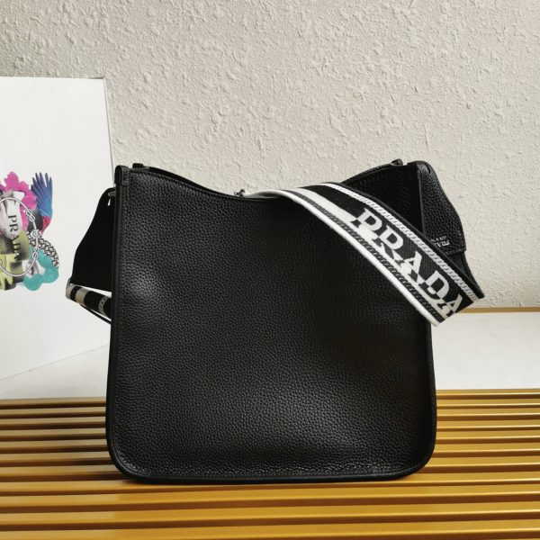 Meilleure réplique sac Prada Hobo en noir – Image 2