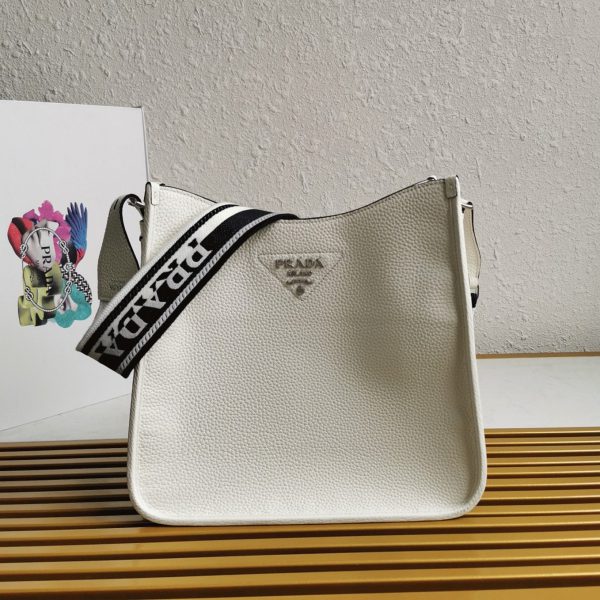 Contrefaçon sac Prada Hobo en blanc – Image 6