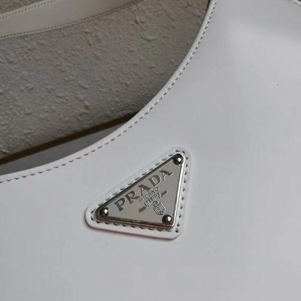 Meilleure réplique sac Prada Cleo petit modèle en blanc – Image 2