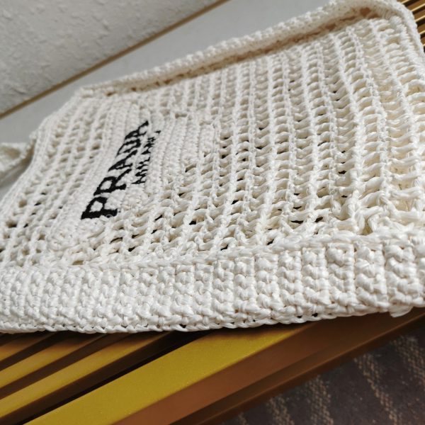 Meilleure réplique petit cabas Prada en raphia tressé blanc – Image 6
