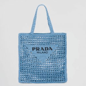 Contrefaçon petit cabas Prada en raphia tressé bleu