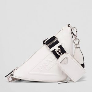 Faux sac bandoulière Prada Triangle en blanc