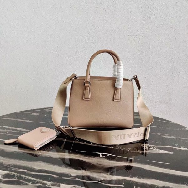 Réplique du sac Prada Galleria mini format en beige – Image 10