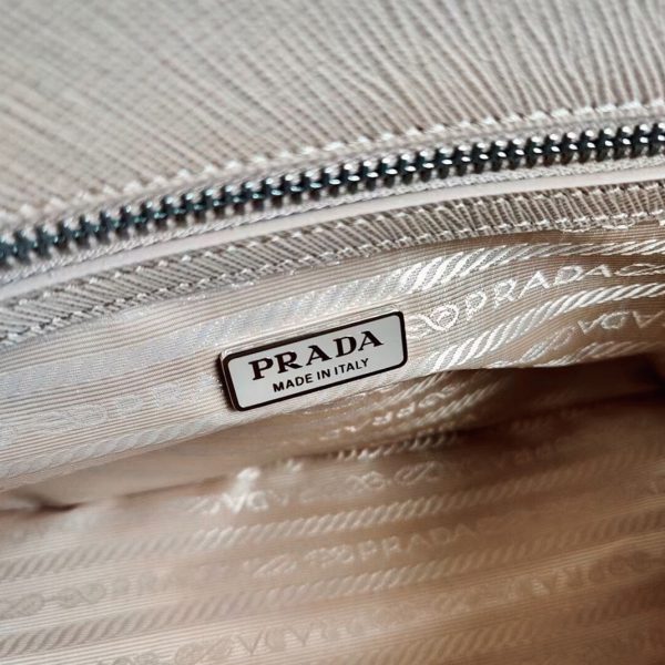 Réplique du sac Prada Galleria mini format en beige – Image 6