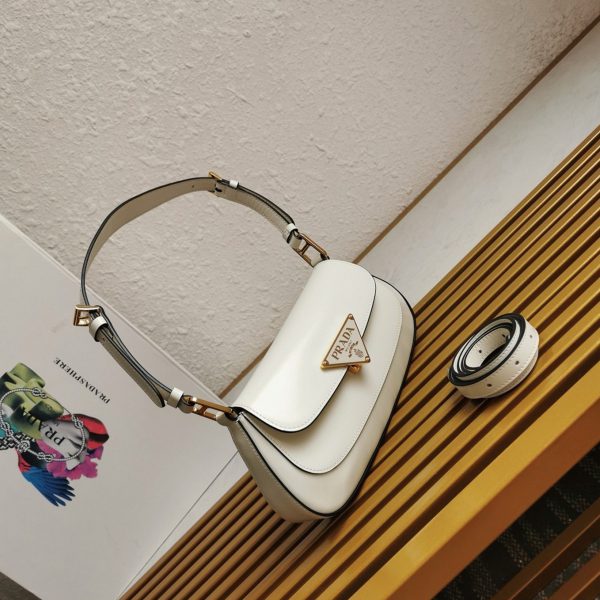 Contrefaçon sac bandoulière Prada en blanc – Image 6
