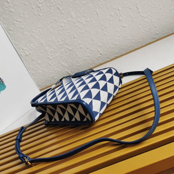Réplique micro sac Prada Symbole en tissu jacquard blanc/bleu – Image 6