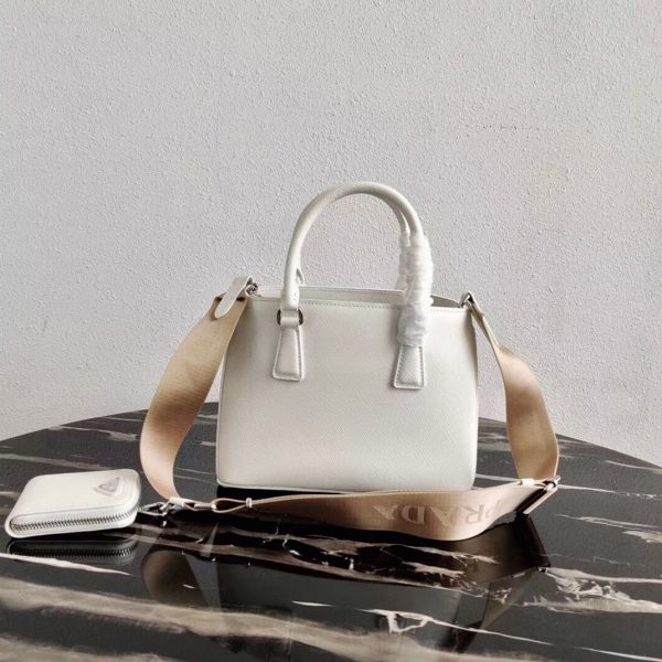 Fausse version du sac Prada Galleria mini format en blanc – Image 9