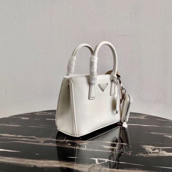 Fausse version du sac Prada Galleria mini format en blanc – Image 8