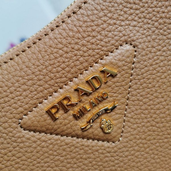 Réplique sac bandoulière de créateur Prada en marron – Image 6