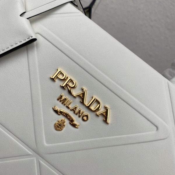 Faux sac Prada Symbole moyen modèle avec surpiqûres en blanc – Image 7